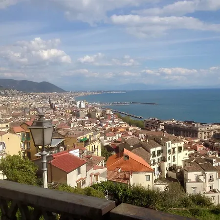 Fronte Al Porto *