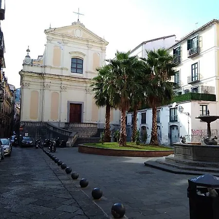 Fronte Al Porto Salerno